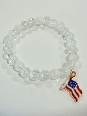 White Beaded Bracelet American Flag Charm Patriotic Stretch Bracelet July 4th